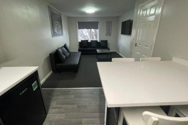 Ryan I Air I Bnb - 102 Mill Street - Free Parking Liverpool Cameră foto